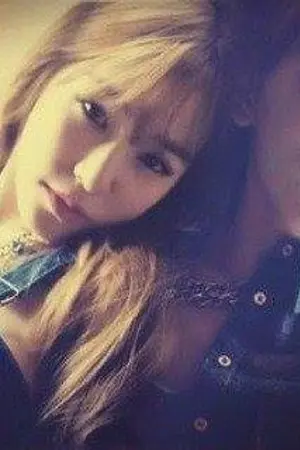 ปก (FIC SNSD)Stay with me (YURI)Taeny,Yulsic,Yoonseo,Soosun)