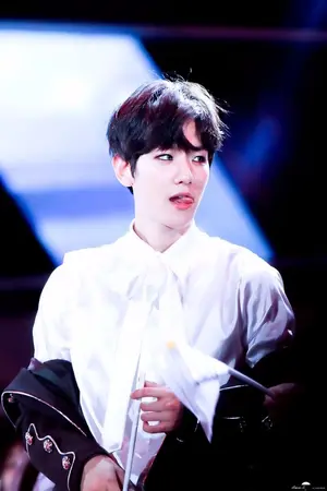 ปก ซีซั่น 2  [Fic EXO] น้องแบคขาย [chanbaek] (Mpreg)