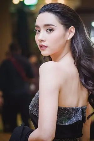 ปก พ่ายรักตรวนราคี