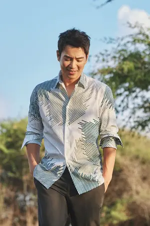 ปก บำเรอรักซ่อนเร้น