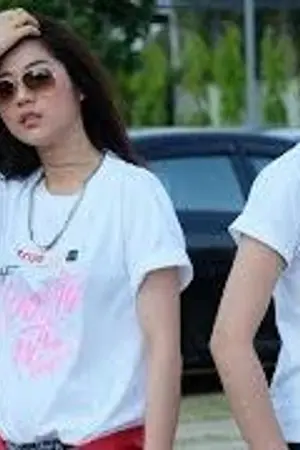 ปก รักที่ยอมเพื่อเธอ